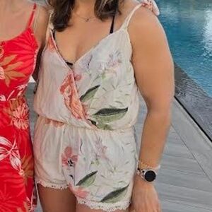 Floral and Lace Plum Pretty Sugar Romper XS/S